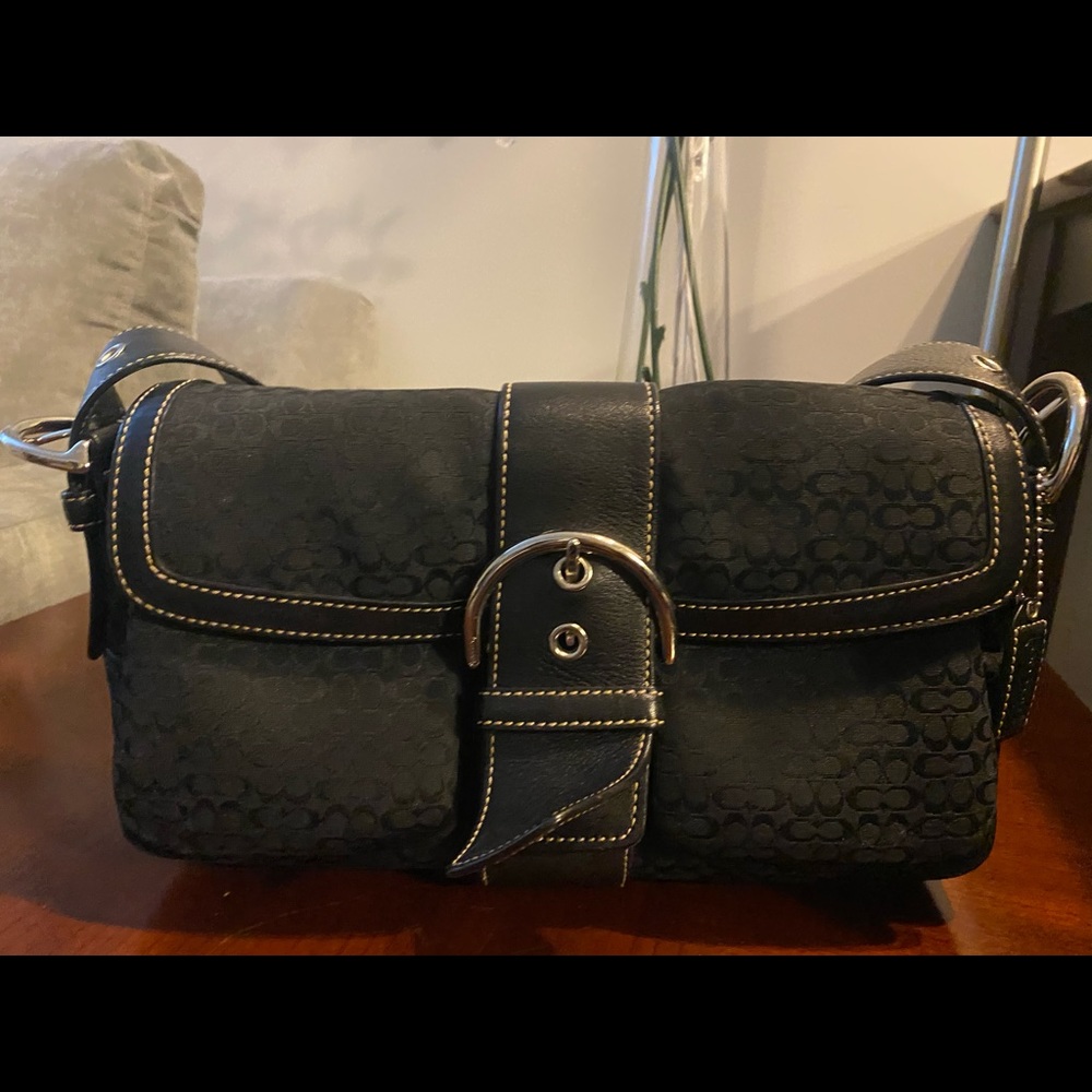 Coach Shoulder bag
